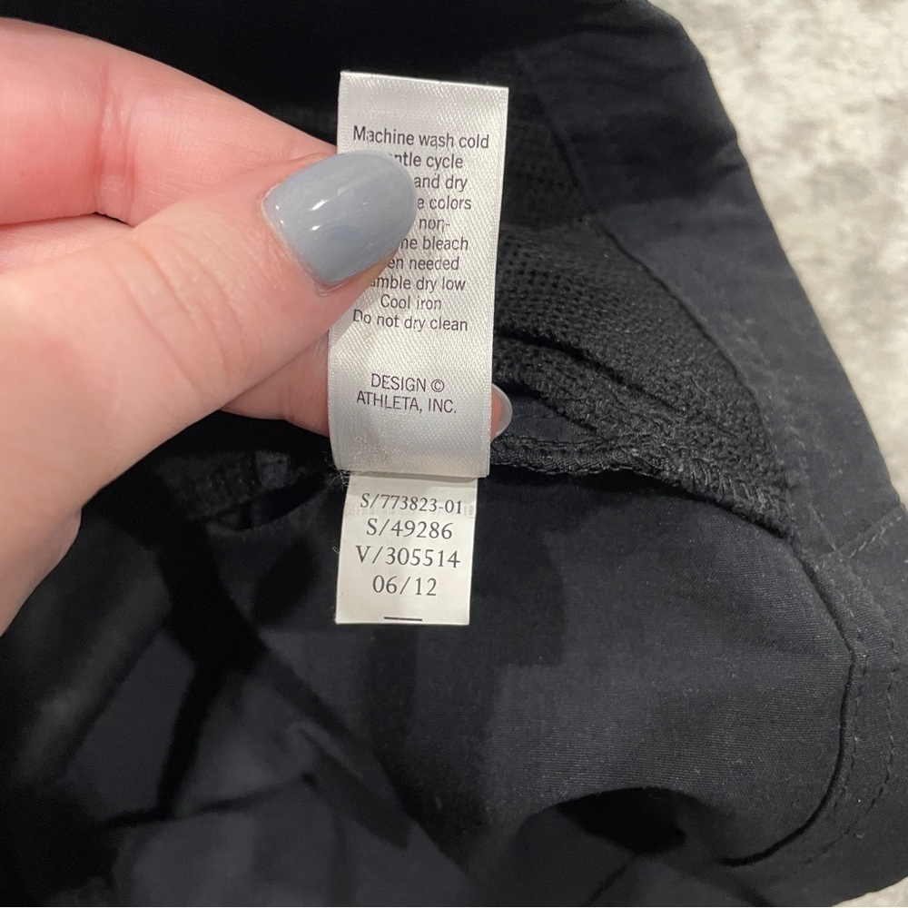 Athleta Black Dipper Cargo Skort with Mesh Short - Picture 10 of 12